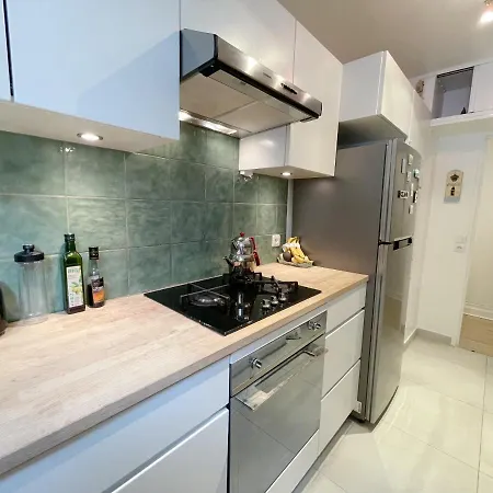 Cosy In A Great Location Of Paris! Apartment