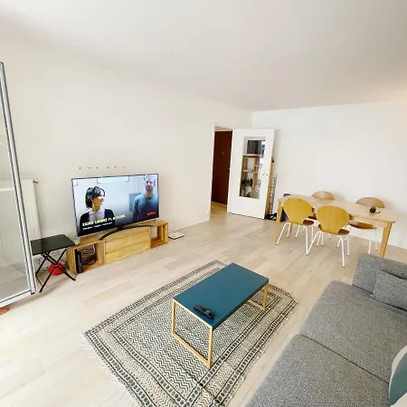Apartment Cosy In A Great Location Of Paris! Paris